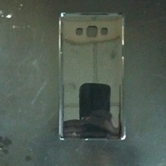 Powerful girl plastic phone case - Picture 2 of 2